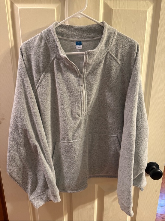 Old Navy Tops - Old Navy Light Gray Half-Zip Fleece Pullover